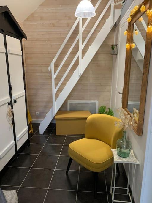 Joli Studio Mezzanine Proche Pole Europeen Yvre-l'Eveque Ngoại thất bức ảnh